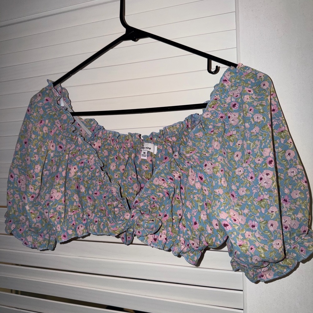 Floral Blue Puff Sleeve Crop Top